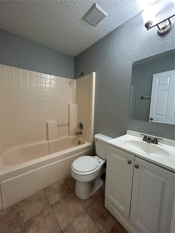 105 CHEROKEE DRIVE, Auburndale, FL 33823