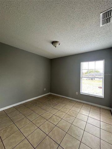 105 CHEROKEE DRIVE, Auburndale, FL 33823