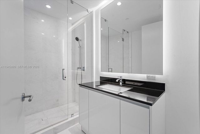 18555 Collins Ave 3405, Sunny Isles Beach, FL 33160