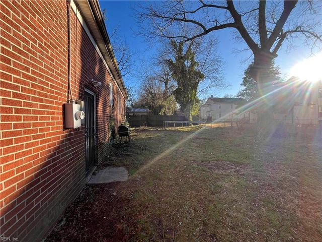 2106 Richmond AVE, Portsmouth, VA 23704