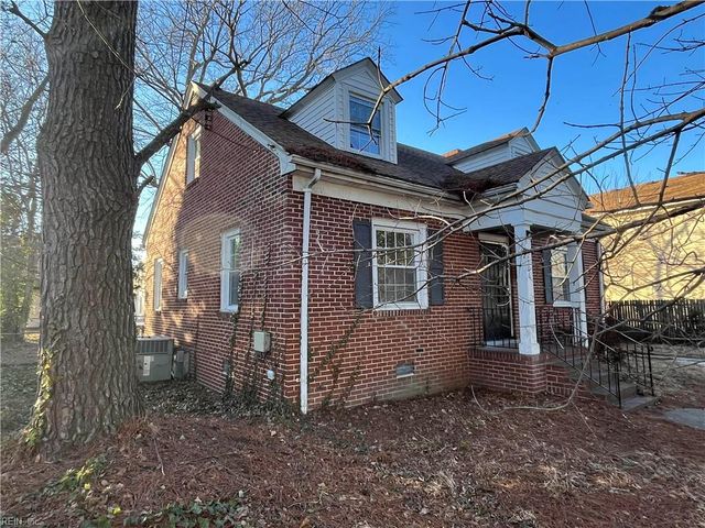 2106 Richmond AVE, Portsmouth, VA 23704