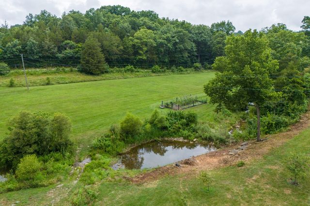 352 Suterville Road, Stamping Ground, KY 40379