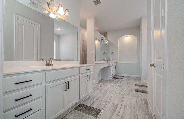 32023 Cary Douglas Drive, Hockley, TX 77447