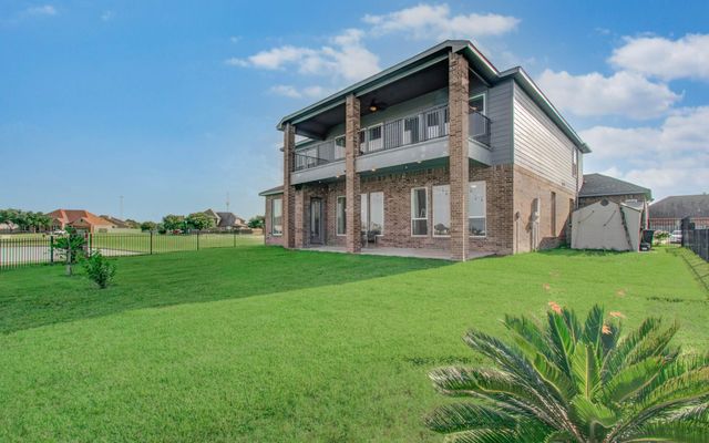 32023 Cary Douglas Drive, Hockley, TX 77447
