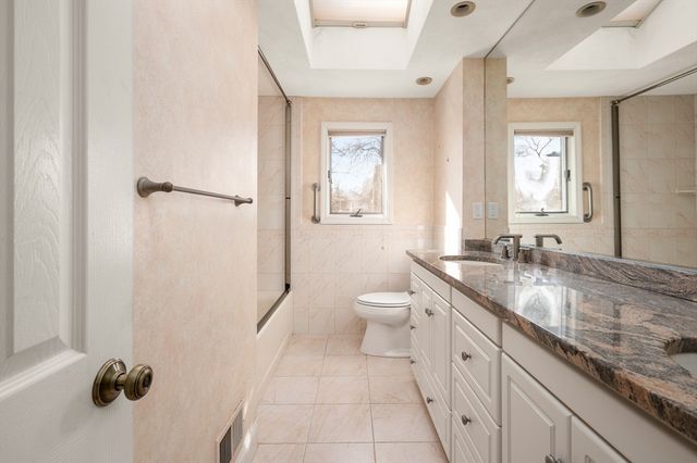 26 Arcadia Rd, Norwood, MA 02062