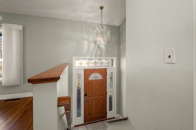 26 Arcadia Rd, Norwood, MA 02062