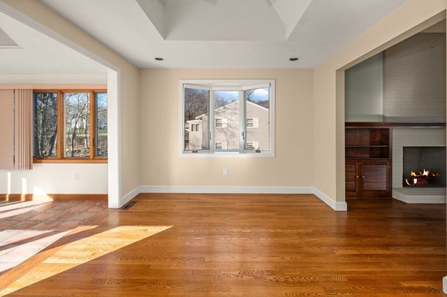 26 Arcadia Rd, Norwood, MA 02062