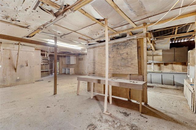 16340 Spivey Street, Splendora, TX 77372