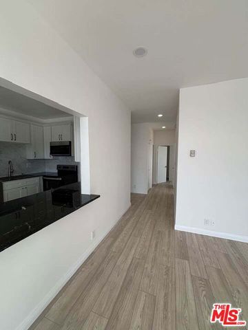 511 San Vicente Boulevard 204, Santa Monica, CA 90402
