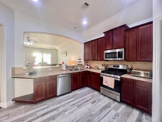 862 Sand Crab Lane, La Marque, TX 77568