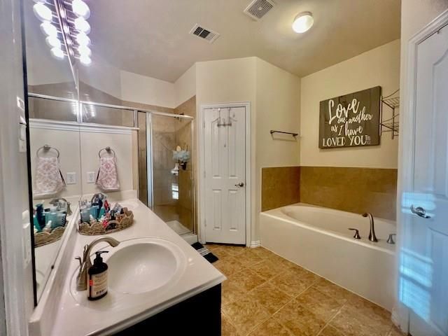 862 Sand Crab Lane, La Marque, TX 77568