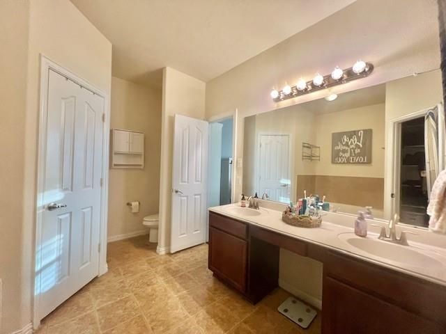 862 Sand Crab Lane, La Marque, TX 77568