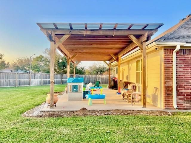 862 Sand Crab Lane, La Marque, TX 77568