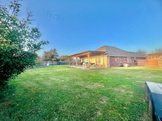 862 Sand Crab Lane, La Marque, TX 77568
