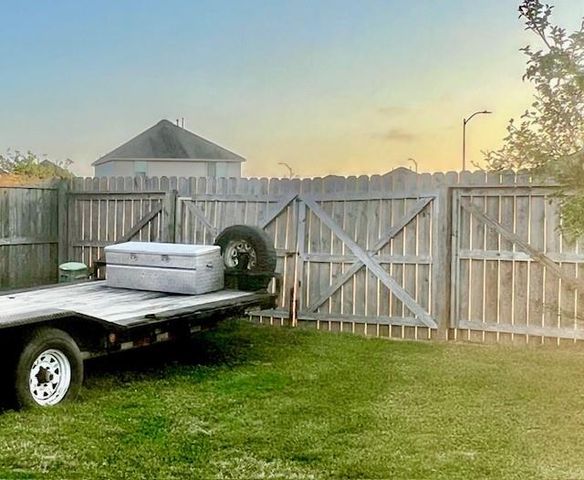 862 Sand Crab Lane, La Marque, TX 77568