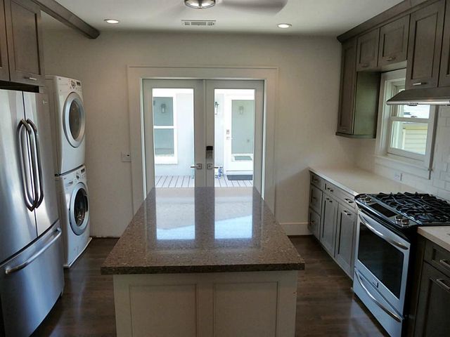 408 Avondale 2, Houston, TX 77006