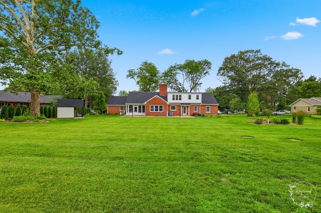 5 Marquette Lane, Kankakee, IL 60901