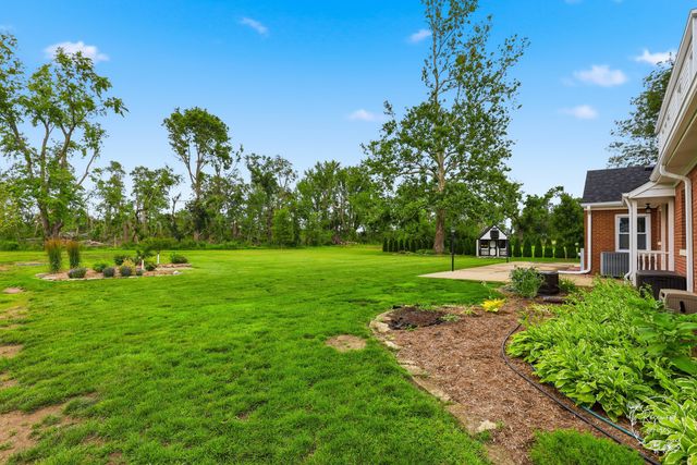 5 Marquette Lane, Kankakee, IL 60901