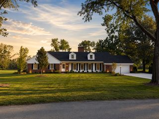 5 Marquette Lane, Kankakee, IL 60901