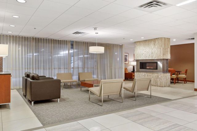 1920 S 1st Street 1302, Minneapolis, MN 55454