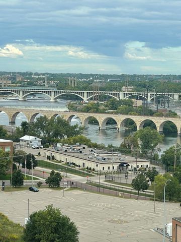 1920 S 1st Street 1302, Minneapolis, MN 55454