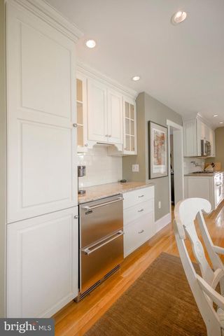 324 HOLMECREST RD, Jenkintown, PA 19046