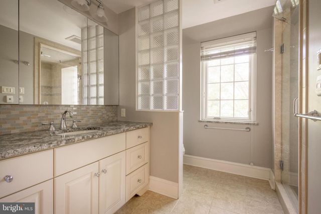 324 HOLMECREST RD, Jenkintown, PA 19046