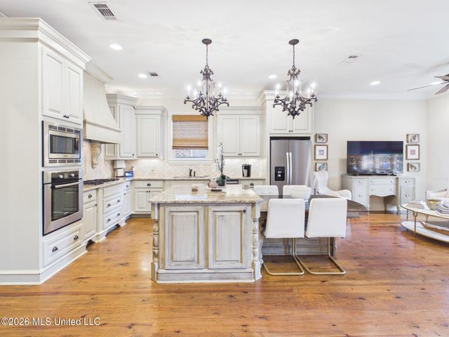 125 Belle Court, Madison, MS 39110