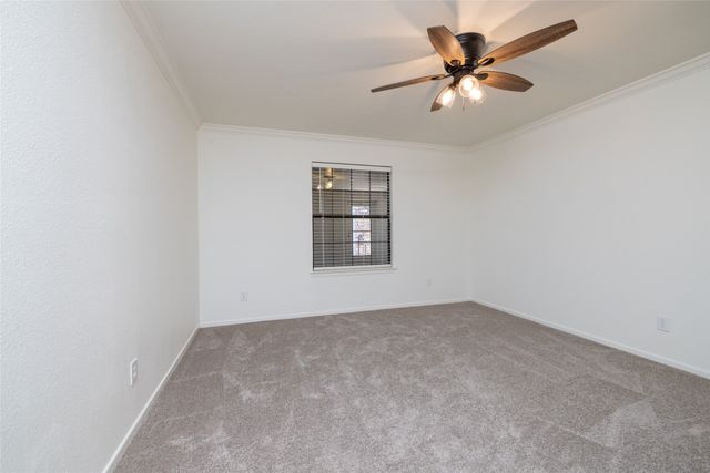 633 NW Chisholm Road, Burleson, TX 76028