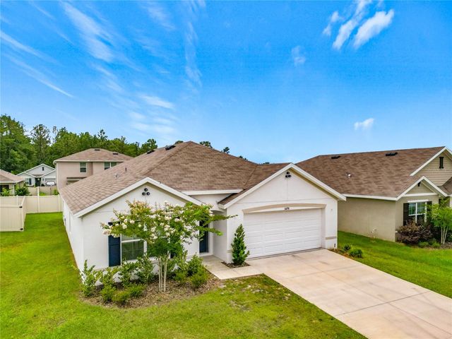 6698 SE 3RD LOOP, Ocala, FL 34472