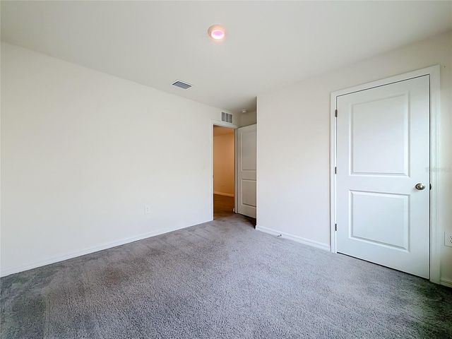 6698 SE 3RD LOOP, Ocala, FL 34472