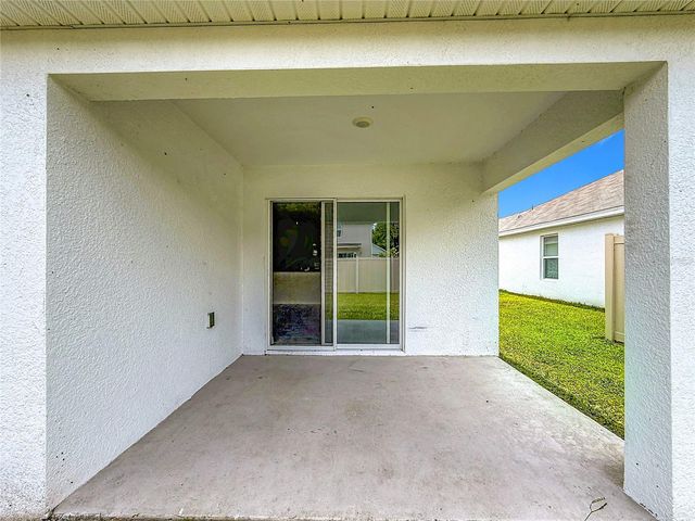 6698 SE 3RD LOOP, Ocala, FL 34472