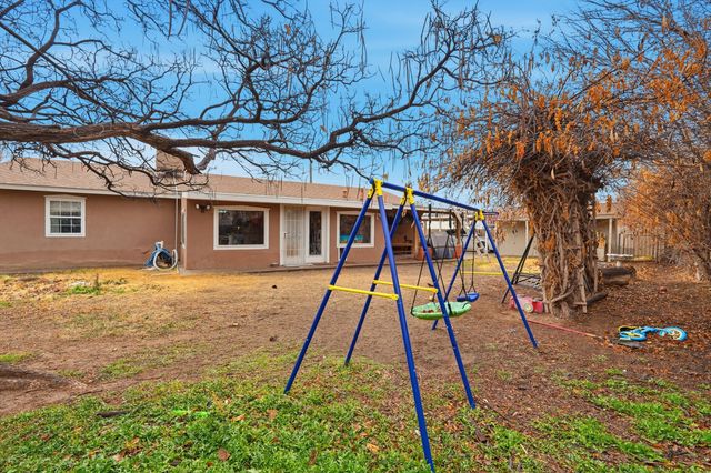 200 Campbell Avenue, Belen, NM 87002