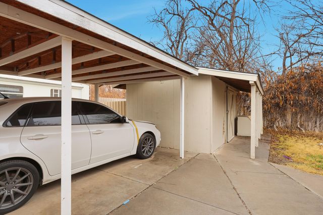 200 Campbell Avenue, Belen, NM 87002