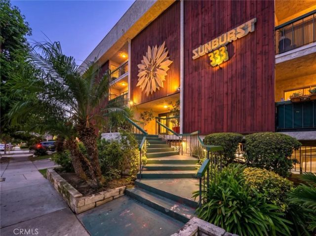 333 Burchett Street 206, Glendale, CA 91203