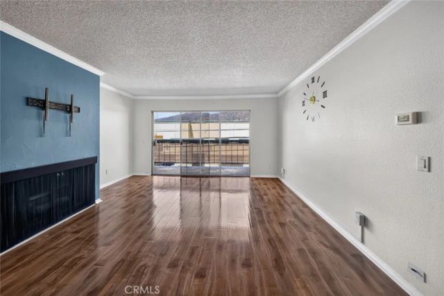 333 Burchett Street 206, Glendale, CA 91203