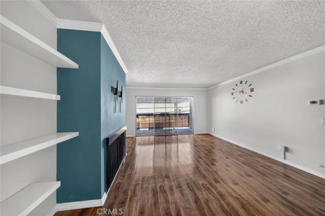 333 Burchett Street 206, Glendale, CA 91203