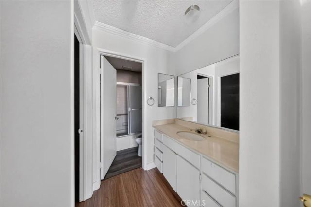 333 Burchett Street 206, Glendale, CA 91203