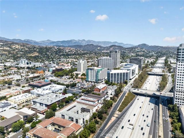 333 Burchett Street 206, Glendale, CA 91203