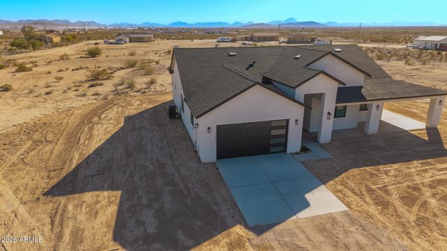 33227 W SUNLAND Avenue, Tonopah, AZ 85354