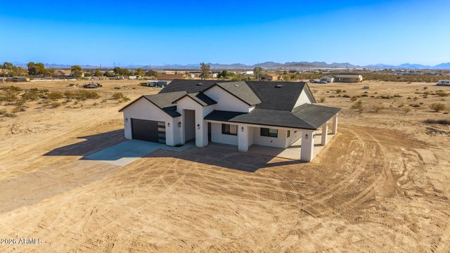 33227 W SUNLAND Avenue, Tonopah, AZ 85354