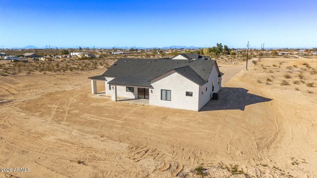 33227 W SUNLAND Avenue, Tonopah, AZ 85354