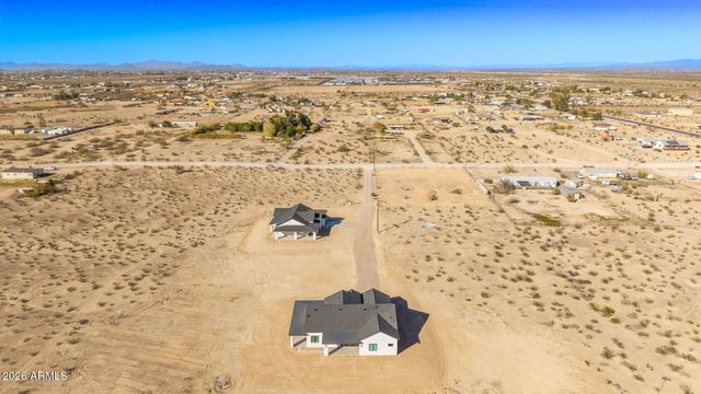 33227 W SUNLAND Avenue, Tonopah, AZ 85354