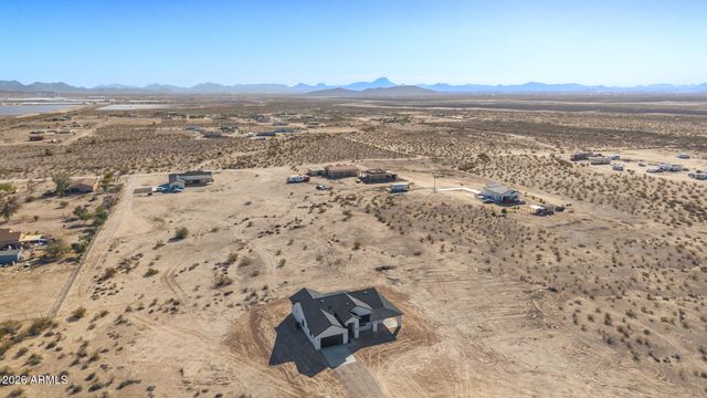 33227 W SUNLAND Avenue, Tonopah, AZ 85354