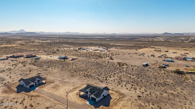33227 W SUNLAND Avenue, Tonopah, AZ 85354