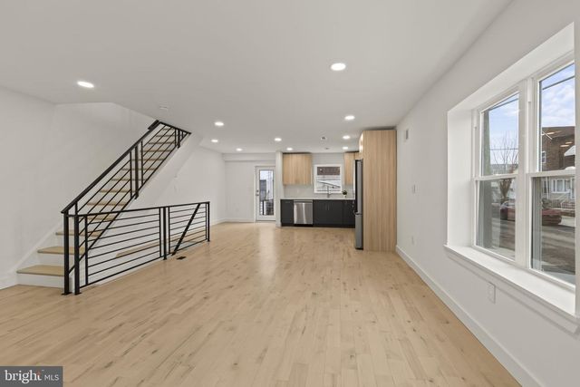 2747 S BEULAH ST, Philadelphia, PA 19148