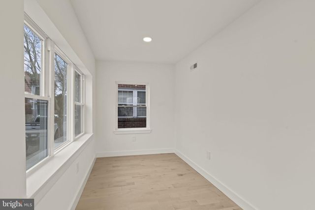 2747 S BEULAH ST, Philadelphia, PA 19148