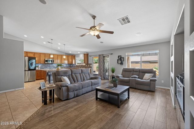 43222 W PALMEN Drive, Maricopa, AZ 85138