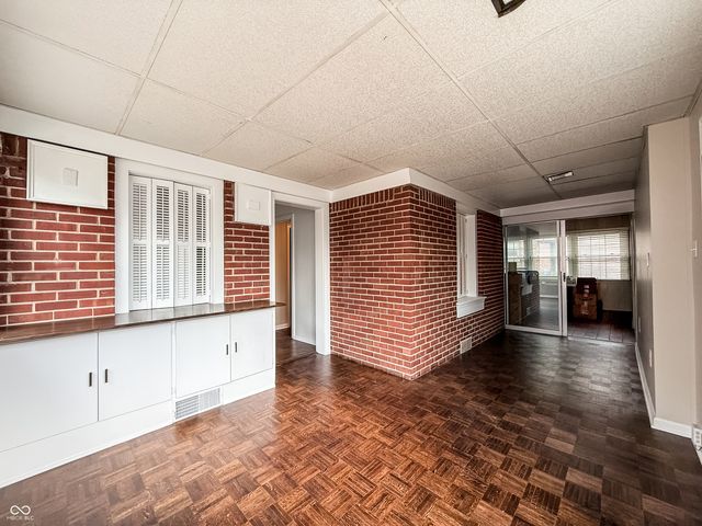 824 N Ritter Avenue, Indianapolis, IN 46219