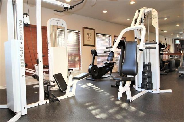 2255 Braeswood Park Drive 294, Houston, TX 77030